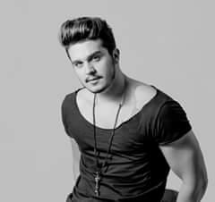 respiro por ti e vivo por ti meu amor por vc é tao grande que nao tem explicaçoes te amo @LuanSantana