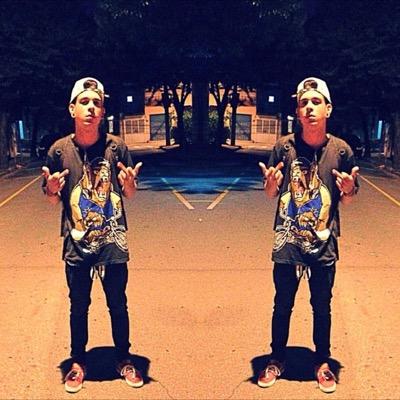 Rick de Oliveira 1.7 
insta : @_pqprick 
solteiro 
 Other bitch callin