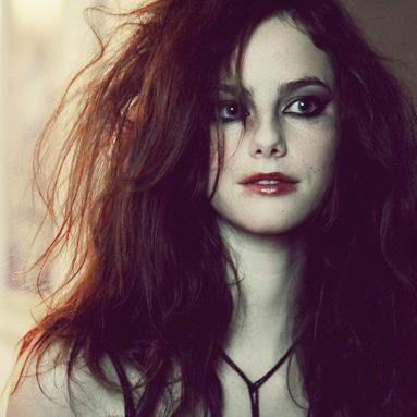 Esperando Bleach voltar, mas não muito // shippando e reclamando da life ouvindo joy // cocota @blacklissted  ♥