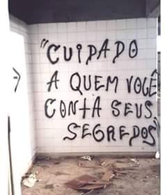 -  dane-se o amor , e viva a putaria ! ✌
