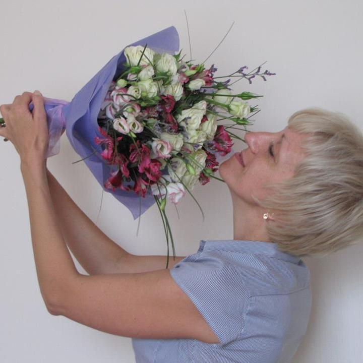 Журналист. 
Редактор сайта http://t.co/q9l8XOPciU