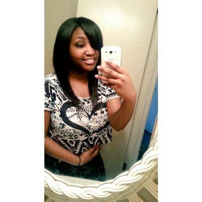 Essence_Cne Profile Picture
