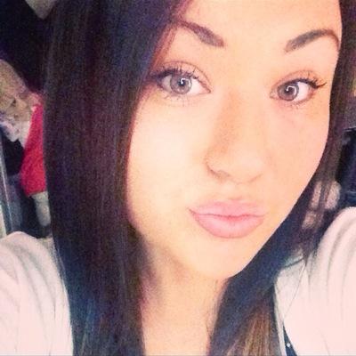 JenMcLaughlin1x's profile picture. We should all start to live before we get too old. Fear is stupid. So are regrets. — Marilyn Monroe