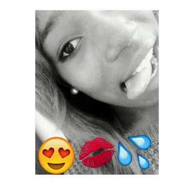 313 ✈ 757*  
♈April 3*
Taken