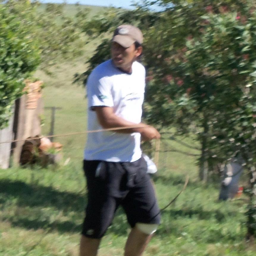 Sou um amante dos esportes e amo Adrenalina.