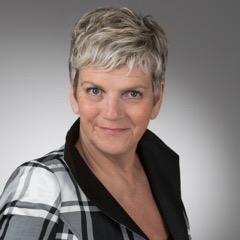 RenkinSue's profile picture. Executive coach and mentor helping leaders soar, chairman, director, mother, cake decorator and life advisor