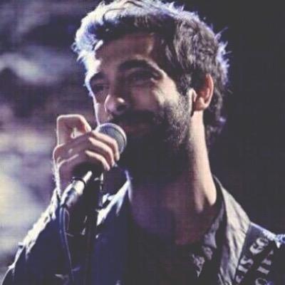 لاتسوي فولو آلابعدماتدخل آلتويت حقي يمكن مايعجبك فولو آبودقيقتين خله لك ♥سبحآن آلله وبحمدهه♥