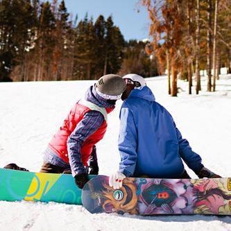 #bandgeek // #runner // #snowboarder // #recovering // #behappy // #love //  Want a Follow? Just ask!