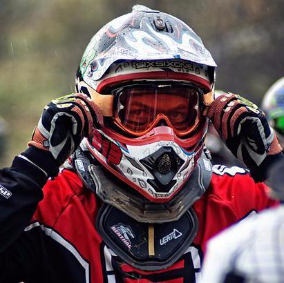 MassiveNN's profile picture. 