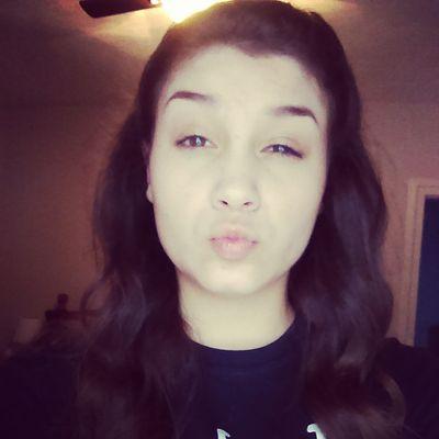 Hate me, GTFO. Love me, you can stay awhile. Primaries = 1D Secondaries = 5SOS + Little Mix. I SHIP LARRY. DEAL WITH IT. Harry is Bae. DIRECTIONER 4 LIFE