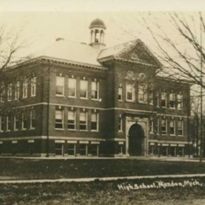 Official page of Mendon Middle/High School #Hornets