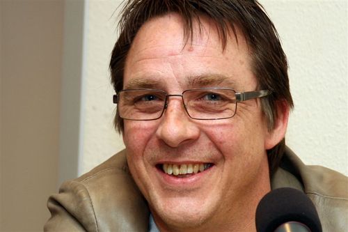 Hardworking-life enjoying dutch freelance journalist-copywriter