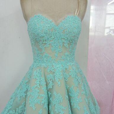 We are a company specialized at the design, development, production and sales of wedding dress.