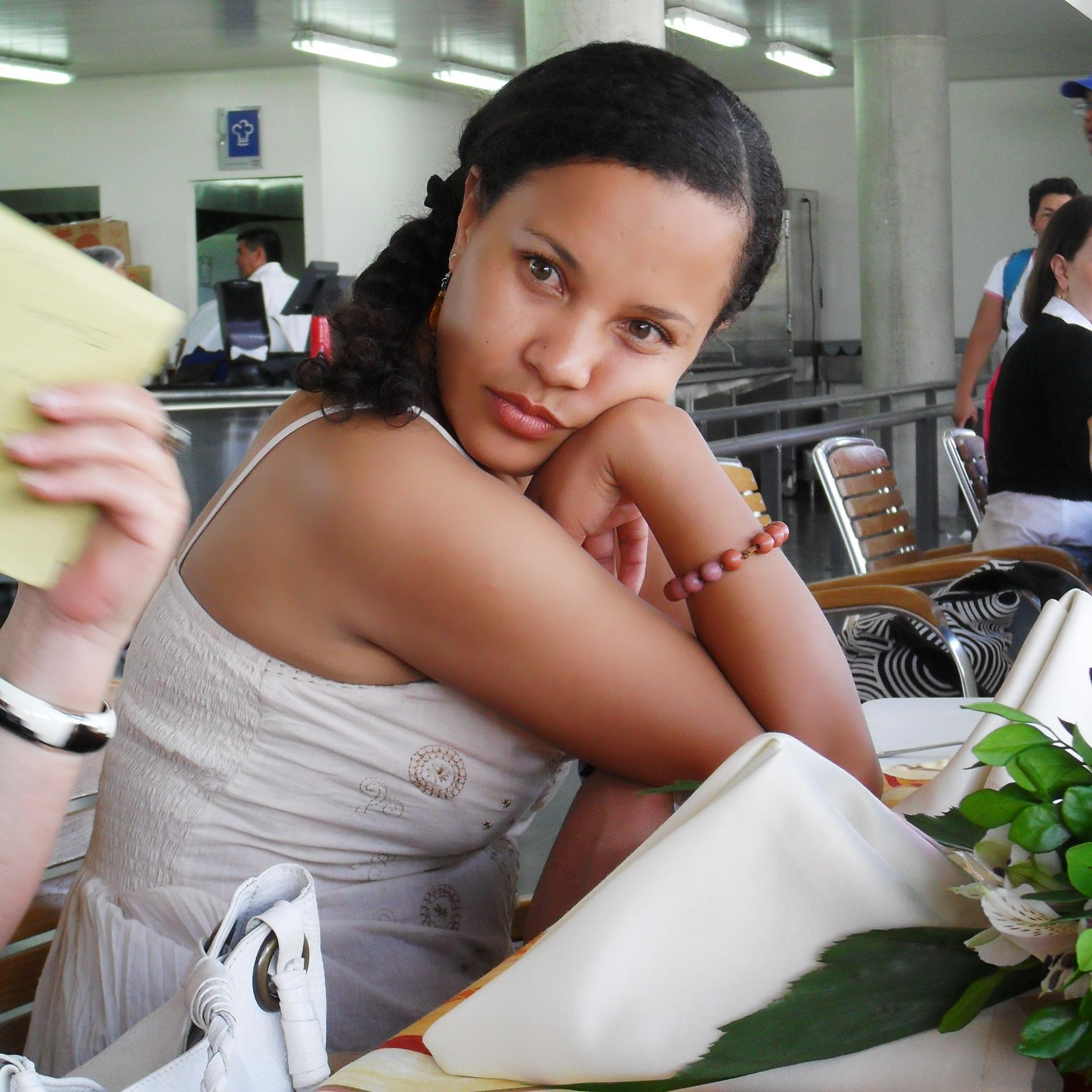 Safariabril's profile picture. 