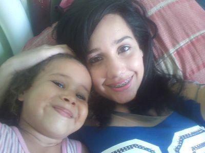 Você me faz sorrir . Mesmo sem saber , Mesmo Sem Querer , Mesmo Sem Estar Aqui @mcgui_oficial ❤ 16.05.12