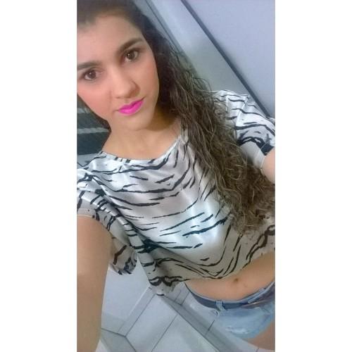 Insta: LaraMoniky