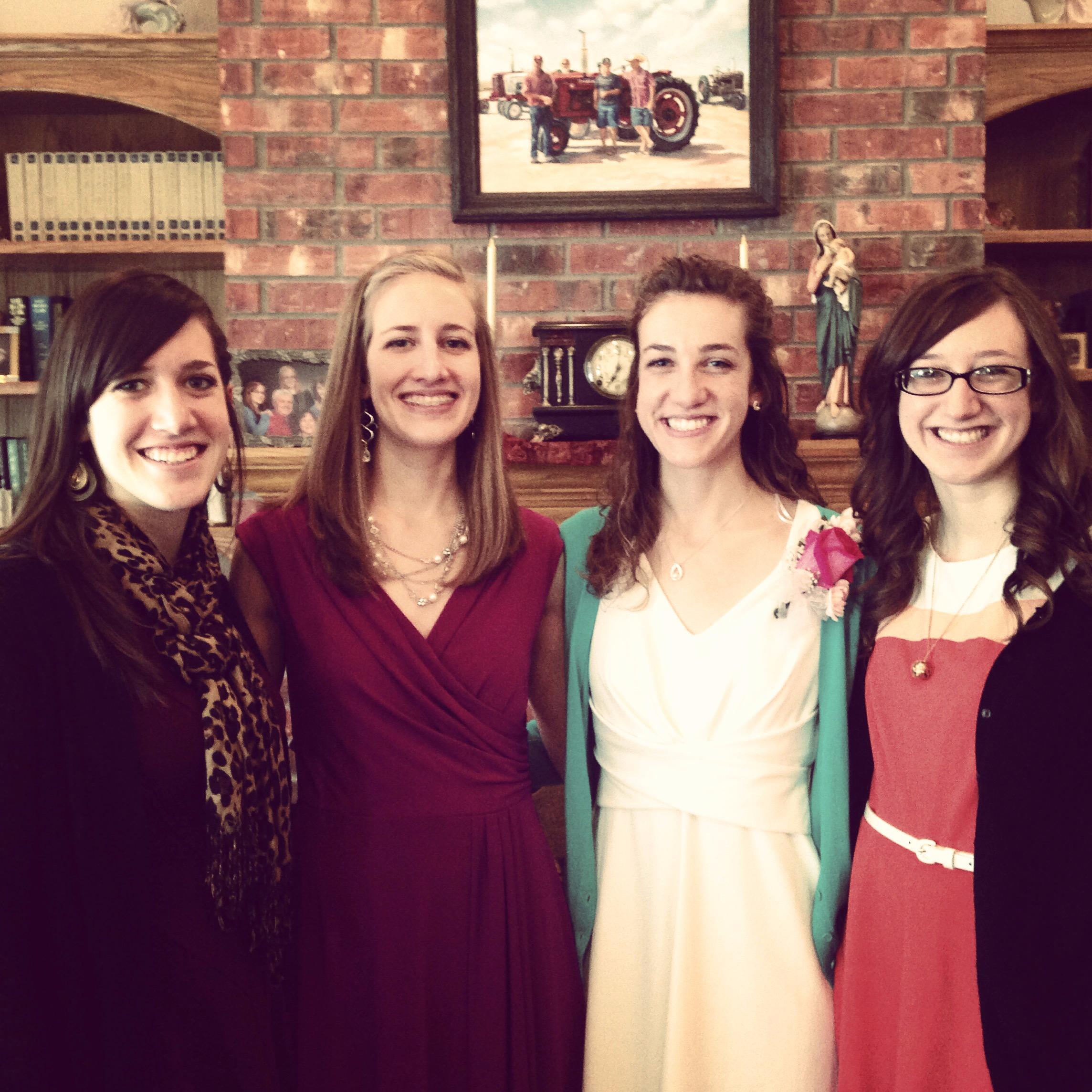 Olive_Kit_Kats's profile picture. Small town girl trying to make her mark on this world • Every song ends, is that any reason not to enjoy the music?