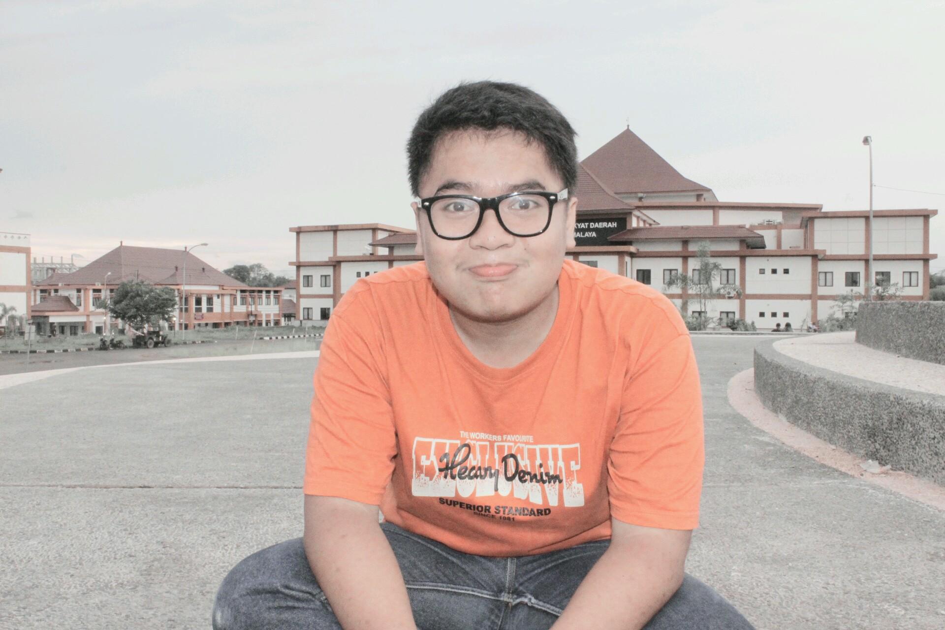 Music is my life ({})