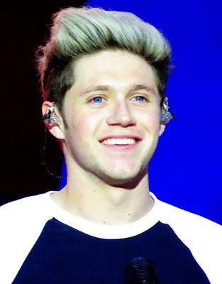 L4RR1STR0NG's profile picture. Louis no me sigue/ ((valentía es libertad))   ''Be proud of who you are''