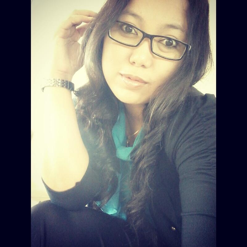 Veniosyita's profile picture. Jangan Pandang sebelah Mata