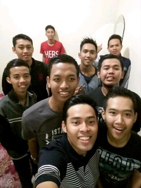 galihjou's profile picture. 