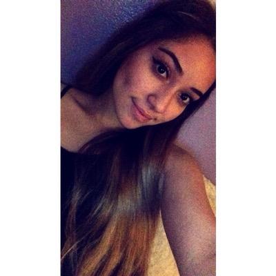 dianajay04's profile picture. Use your smile to change the world. Dont let the world change your smile. † Thomas Escobedo❤️