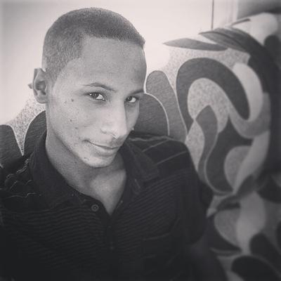 Nunca supe que era ser fuerte, hasta que ser fuerte era la única opción que me # quedaba 
FollowMe-FollowBack