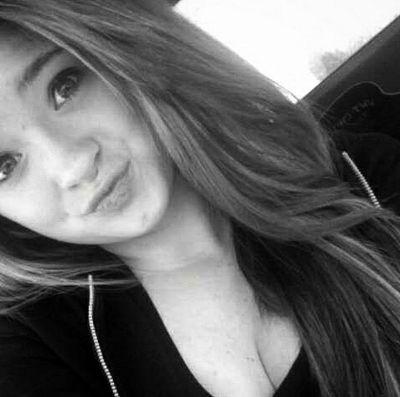 mirlienau's profile picture. follow my new account @mir_lienau