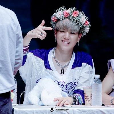 เด็กโข่ง แห่งก็อตเจ็ด :D | ยูค | $ | GOT7 | ~ สุดยอดกับก็อตเจ็ด | BEAST | ~ หยาบคาย เถื่อนนิดนึง กูมึงทุกคำ ~

Follow me.  Now!!!