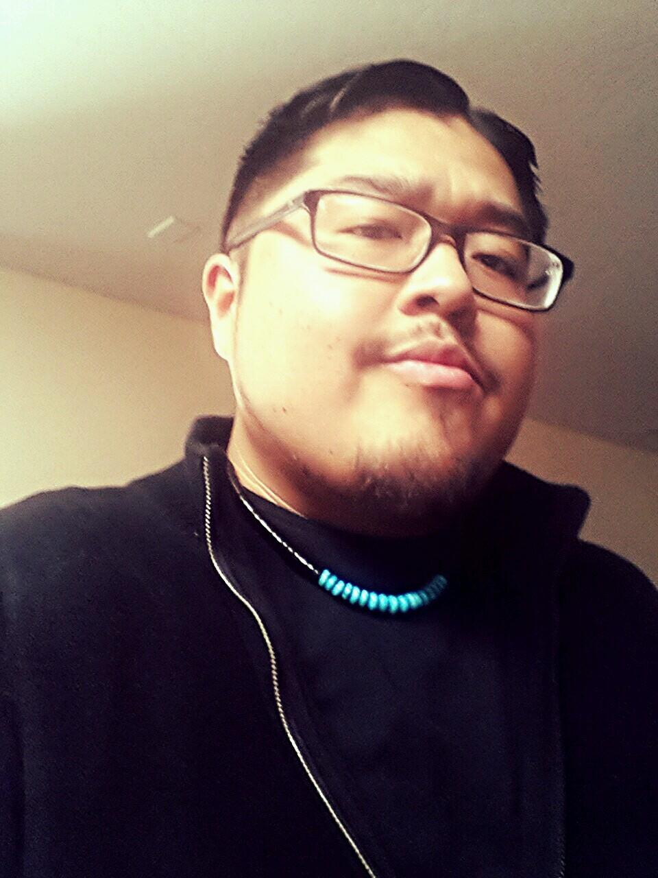 AlfredArms's profile picture. native american half Mojave and half Navajo. Born in Reno Nevada but grew up on the streets of Phoenix, Az. Iam what you call a city Native.