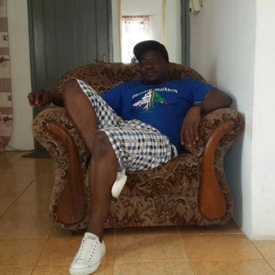 Radio Presenter/D.J/Night club/Event & Artist Management/C.E.O LoveChild Ent..Enq..Call/WhatsApp +233241952093..Instagram Deejay_Damian...let's do business.