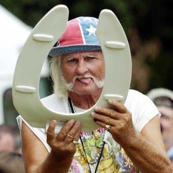 RedFrightAndPoo's profile picture. 