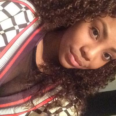 Hey baby i love you kiss JoyAlexandera  |AishaN.