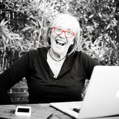 #Felina #cuentista #funambulista #LeaderCoach #AwakenerDigital #Storyteller #CEO&Founder Musarión #Disruptiva innata