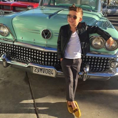 I like racecars and cookies. • @FireproofFraud is my daddy! • @fclljngforycu is my big bubby! {{FC: Alonso Mateo}}