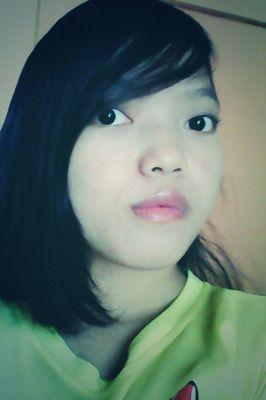 nama : Rina(Han Hyun Hwa) ttl : 01nov1996 hobi : nyanyi ,masak  cita : ingin jadi artis (AMIN)
