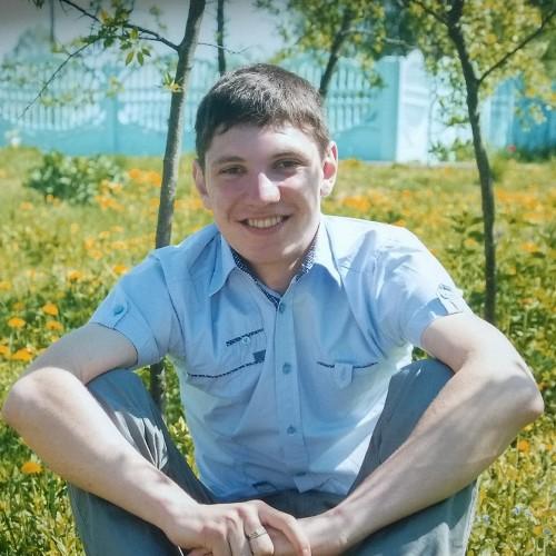 Весьма старомоден во взглядах на жизнь / Very old-fashioned in my views on life