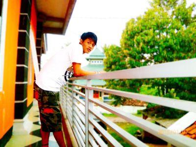 BMFirmansyah's profile picture. Lahir Tangerang 30 Juni 1995 | Ramah, baik, sopan santun Pengertian Dan tidak sombong | The best of Guitar Heavy Metal