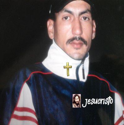 Mi nombre soufian tengo 35 años quiero aprender oración de iglesia con cristianos jesucristo de mi corazon por siempre jesucristo ♡ yo vivir nador ciudad de