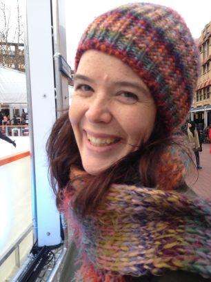 Kim_Dobek's profile picture. Gek van verhalen, koffie en groen 🌿
Contentmarketeer | Moeder van #klauterkabouter (5jr) | Creatief en nieuwsgierig | Moderne hippie ✌