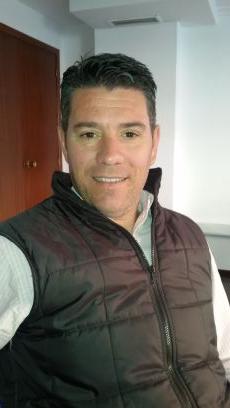 Lucho por lo que creo y ya no voy a cambiar...
Y siempre sacándole brillo a la vida