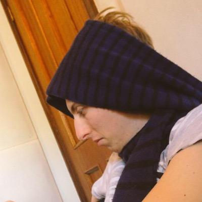 I am @MaskettaJamie's scarf. That is all.