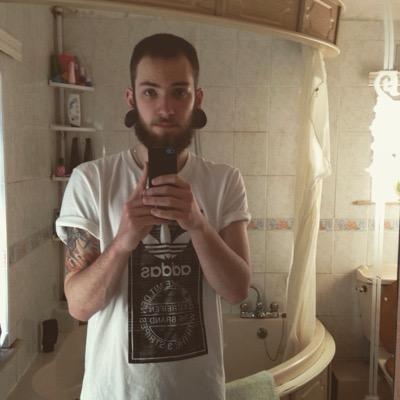 Impurinik's profile picture. I play bass for @ImpuritasUK modified, Cats, XsteakX