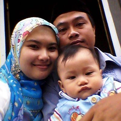 best wife and mom // wife for dadan irpansah and mom for jiilaan baheera