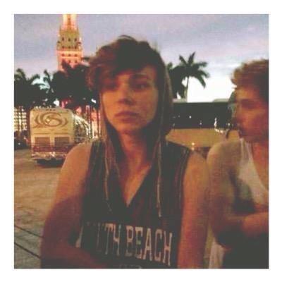 you've just got this free follow from @GucciFangirls so please go and follow us over there!