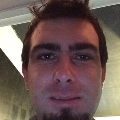 fucking loser can support my daugthers dont wanna work waiting on someone to support
my ass