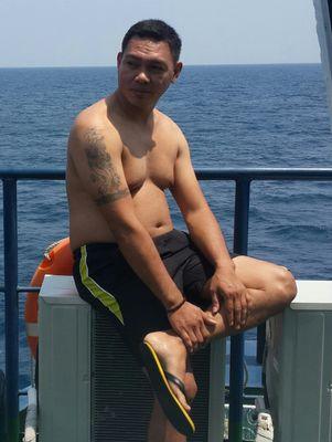 5b5e03ba825d437's profile picture. buat om.n cubbyer.s .skype nautica885