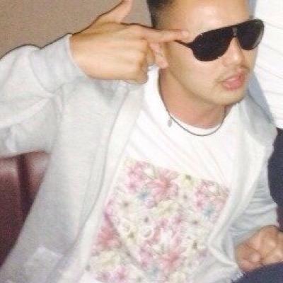 横浜1人暮らし 時間あればＭixCDつくってますー 刺青偏見ある方サヨナラサヨナラ 気軽にフォローミー 好きな食べ物グミw 嫌いな食べ物アワビw PSY#EDM#BPM#DJ#Z#洋楽#