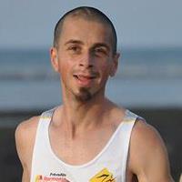 Sébastien, Normand, coureur, passionné de running et de parcourir les kilomètres de multiples belles courses Françaises et Européennes.
