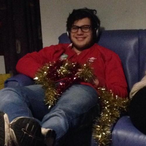 I'm a bit of a cuntbag who lives in Wales, follow me and you may be bored.